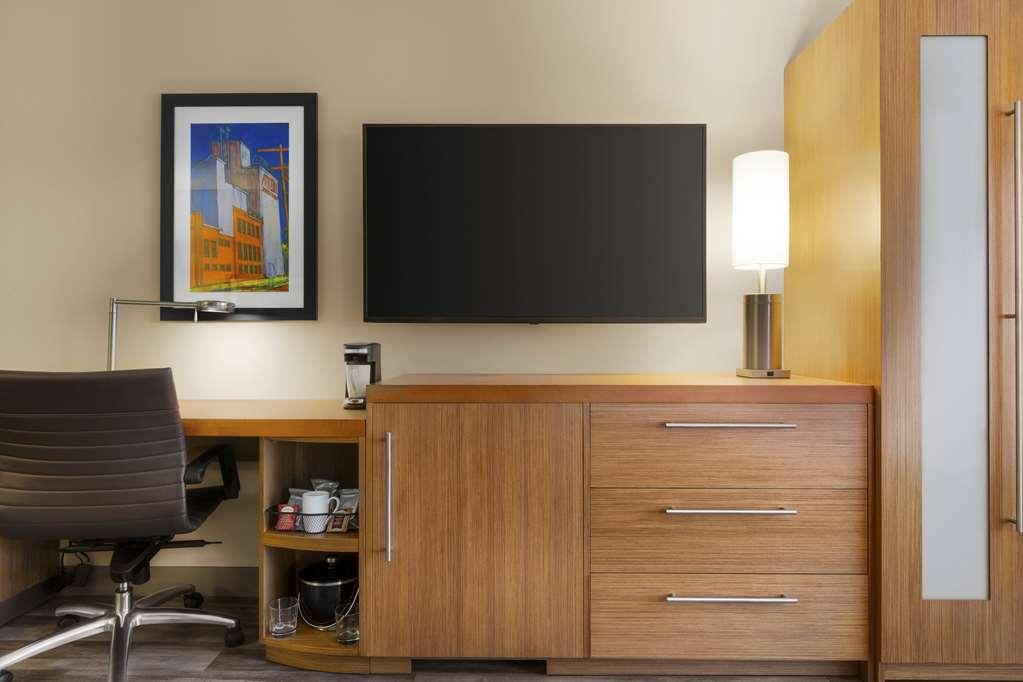 Hyatt Place Columbia/Downtown/The Vista Habitación foto